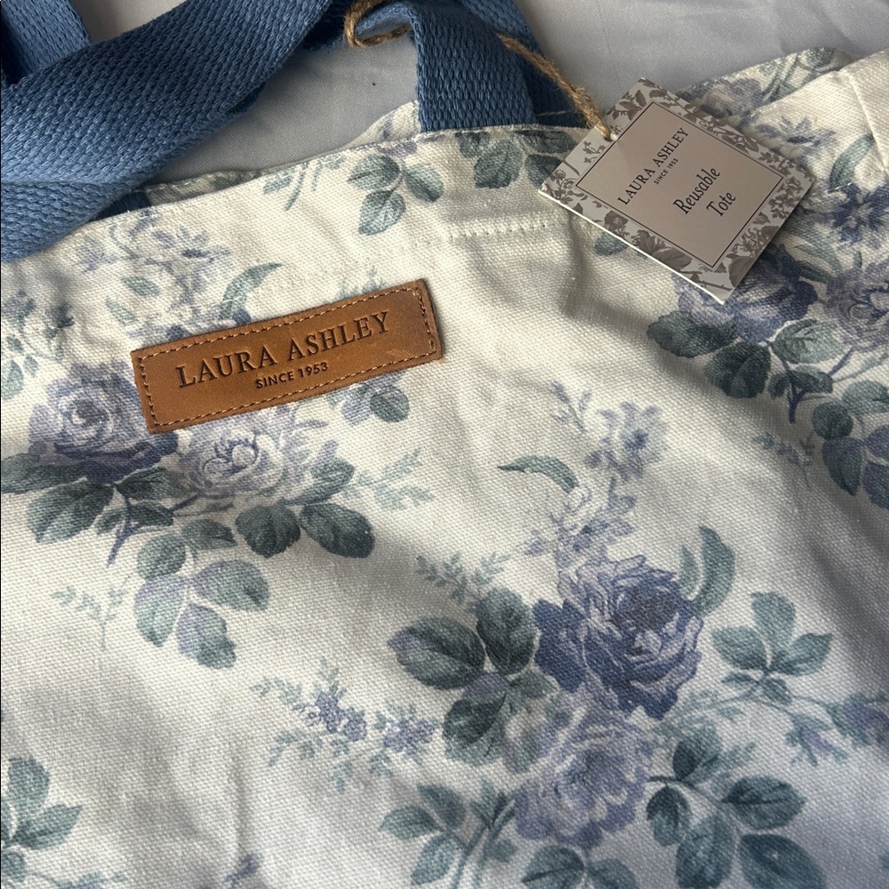 Laura Ashley Cream and Blue Floral Tote - Picture 6 of 6